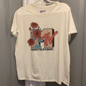 MTV Graphic Tee Size XXL